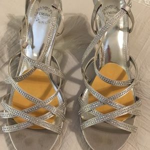 Women’s dress heels